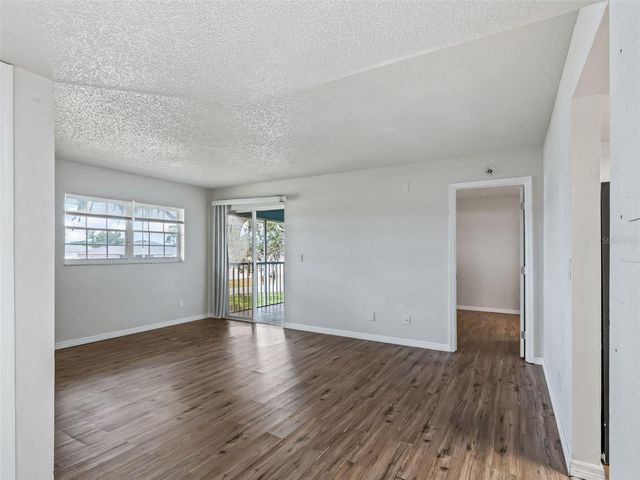 563 MIDWAY TRACK K203, Ocala, FL 34472
