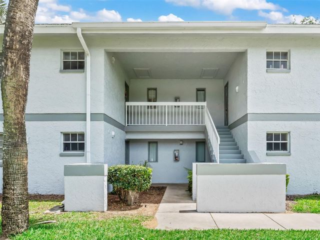 563 MIDWAY TRACK K203, Ocala, FL 34472