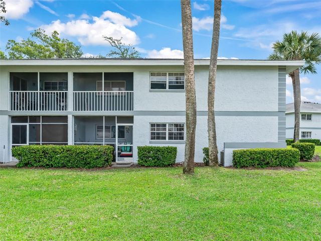 563 MIDWAY TRACK K203, Ocala, FL 34472