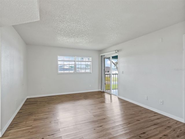 563 MIDWAY TRACK K203, Ocala, FL 34472