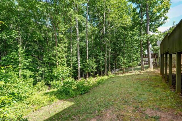 626 Creekridge Drive, Eden, NC 27288