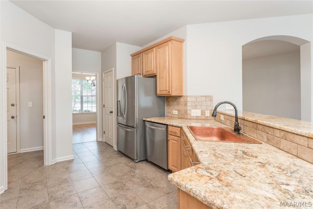 8981 AUTUMNBROOKE Way, Montgomery, AL 36117