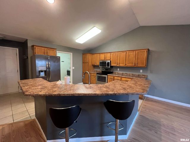 2709 Carl Prairie Drive, Springfield, IL 62703