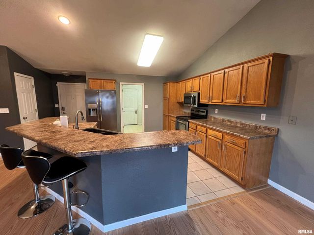 2709 Carl Prairie Drive, Springfield, IL 62703