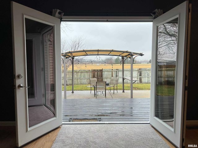 2709 Carl Prairie Drive, Springfield, IL 62703