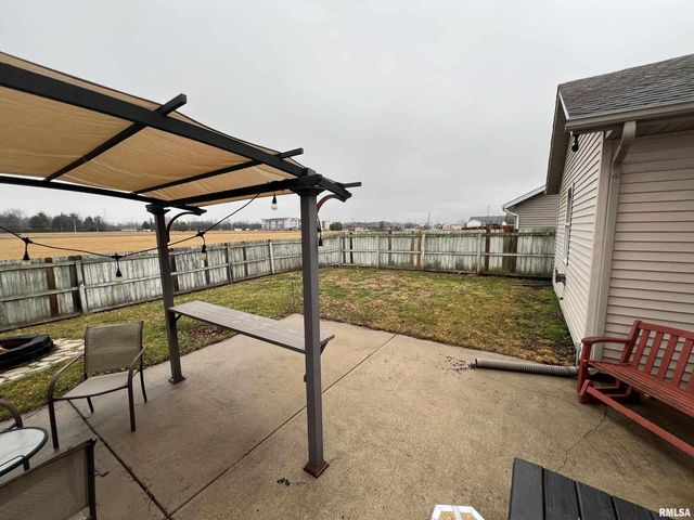 2709 Carl Prairie Drive, Springfield, IL 62703