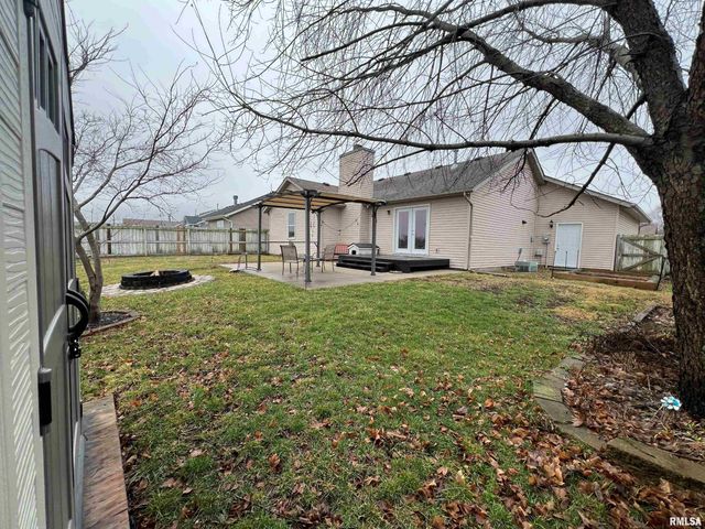 2709 Carl Prairie Drive, Springfield, IL 62703