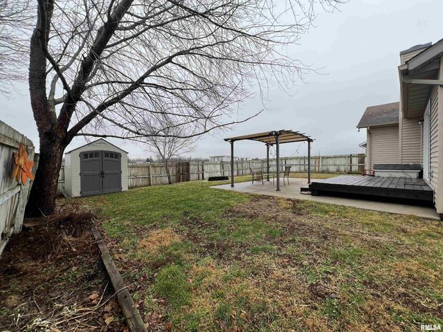 2709 Carl Prairie Drive, Springfield, IL 62703