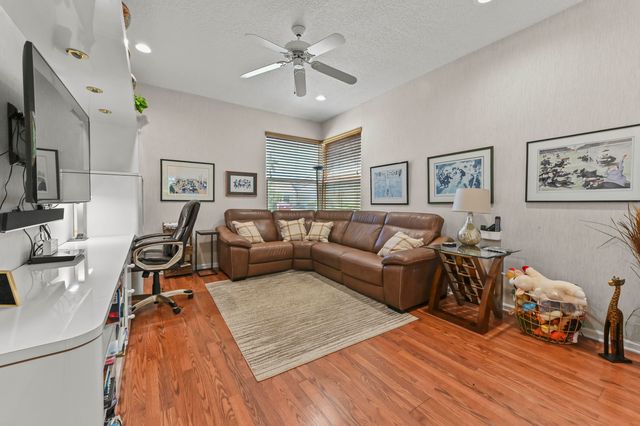 6361 Evian Place, Boynton Beach, FL 33437