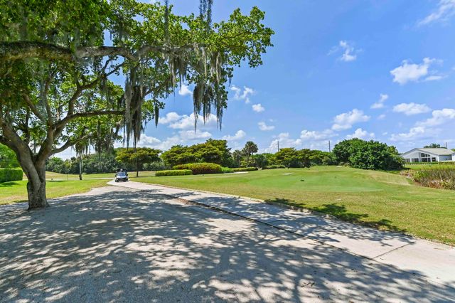 6361 Evian Place, Boynton Beach, FL 33437