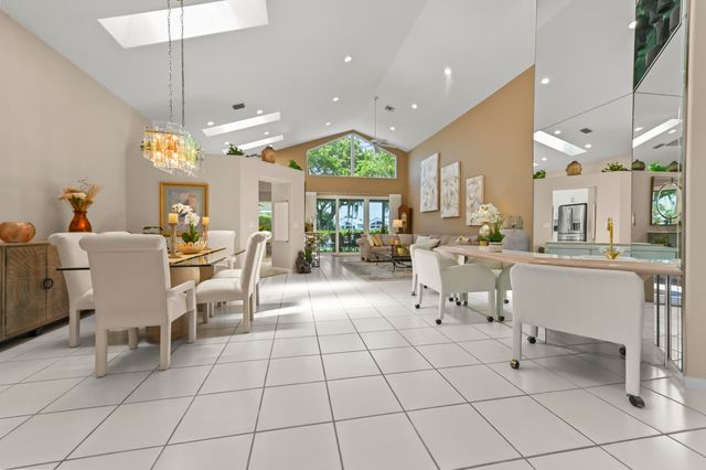 6361 Evian Place, Boynton Beach, FL 33437