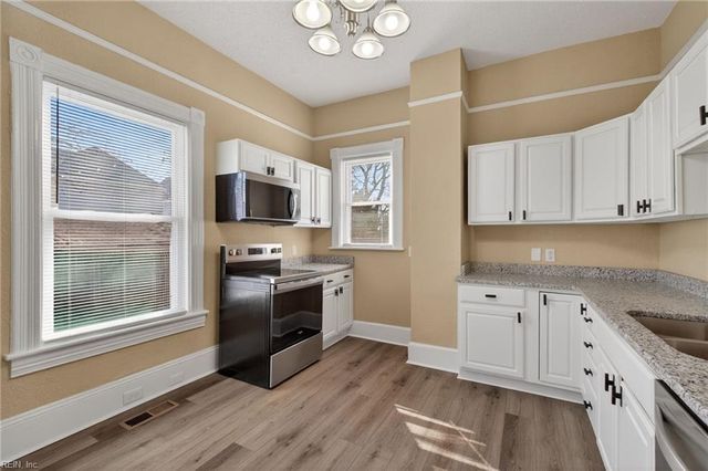 322 49th ST, Newport News, VA 23607