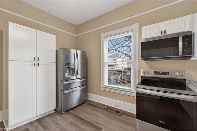 322 49th ST, Newport News, VA 23607