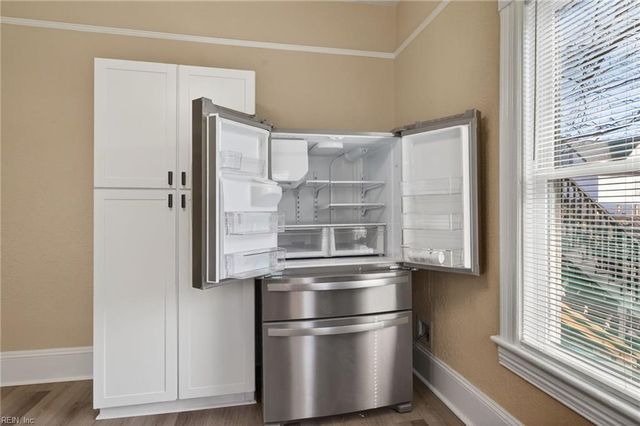 322 49th ST, Newport News, VA 23607