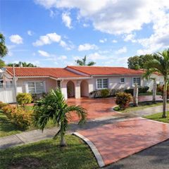 10251 SW 27th St, Miami, FL 33165