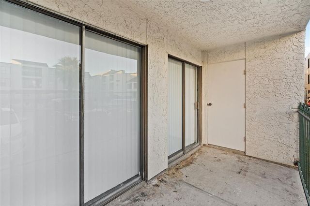 2830 S Bartell Drive 9, Houston, TX 77054