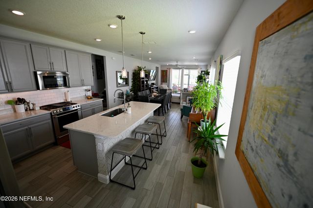 147 CLIFTON BAY Loop, St. Johns, FL 32259