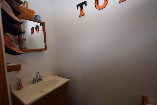 705 W Sandusky Avenue 705 W Sandusky Avenue, Bellefontaine, OH 43311