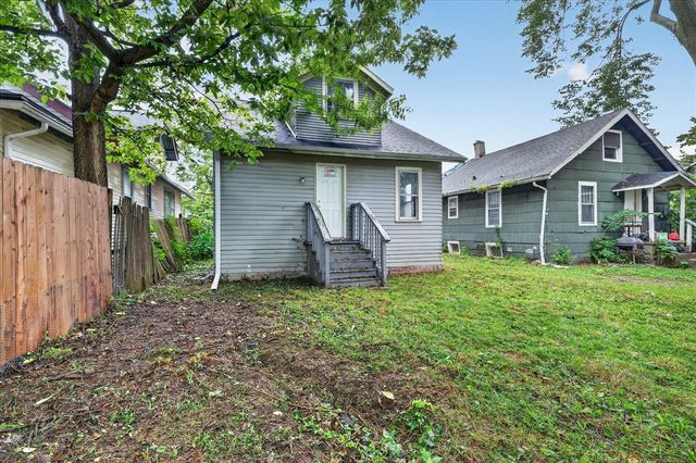 813 Hoffman Court, Kalamazoo, MI 49007