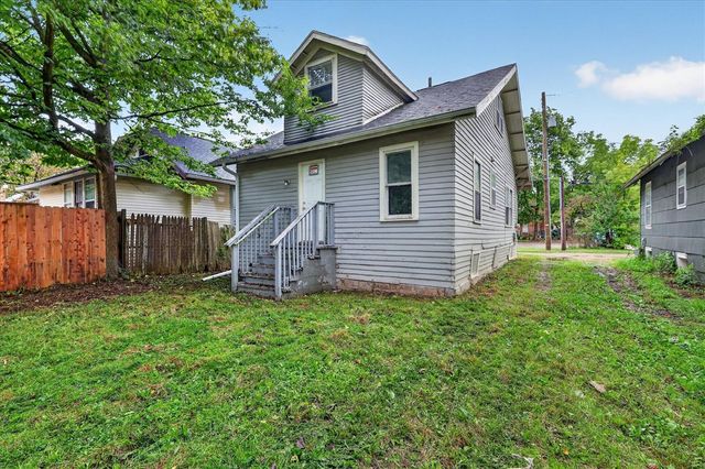 813 Hoffman Court, Kalamazoo, MI 49007
