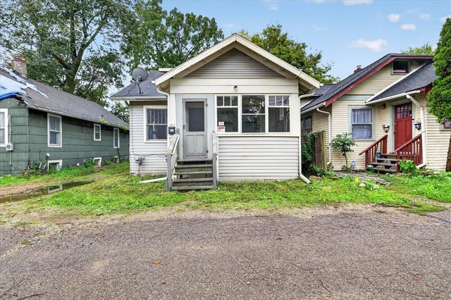 813 Hoffman Court, Kalamazoo, MI 49007