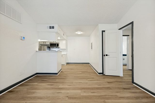7152 Fair Oaks Avenue 2186, Dallas, TX 75231