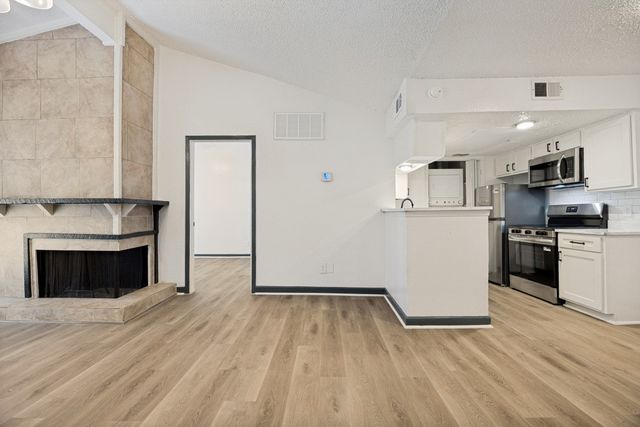 7152 Fair Oaks Avenue 2186, Dallas, TX 75231