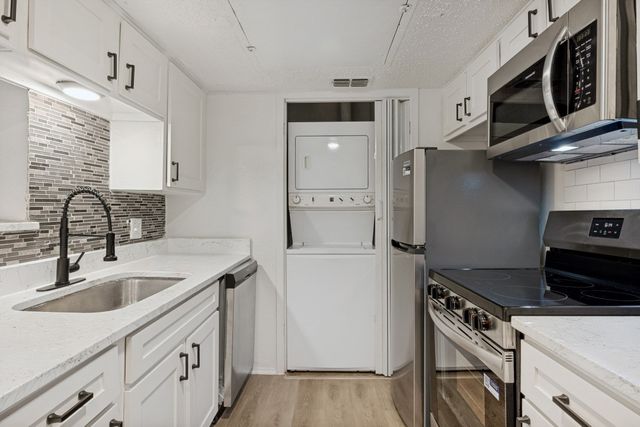 7152 Fair Oaks Avenue 2186, Dallas, TX 75231