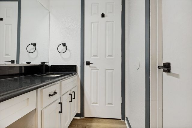 7152 Fair Oaks Avenue 2186, Dallas, TX 75231