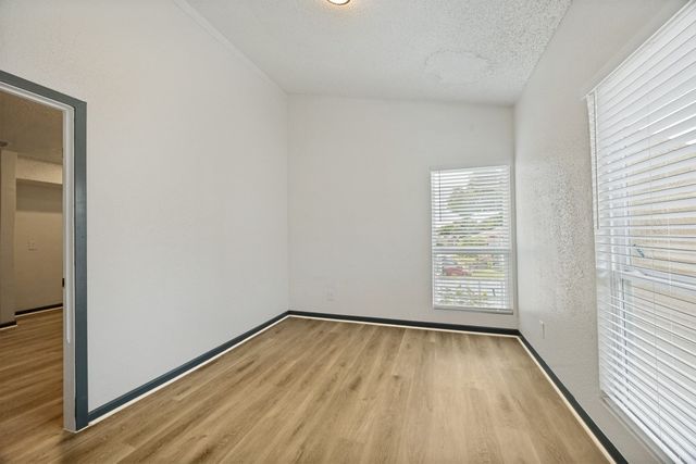 7152 Fair Oaks Avenue 2186, Dallas, TX 75231
