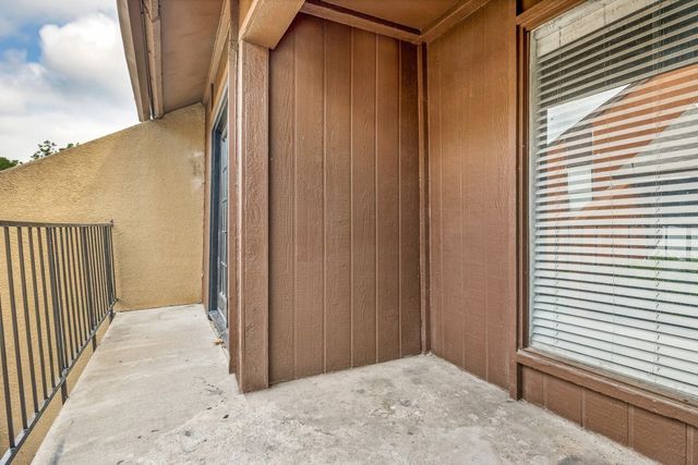 7152 Fair Oaks Avenue 2186, Dallas, TX 75231