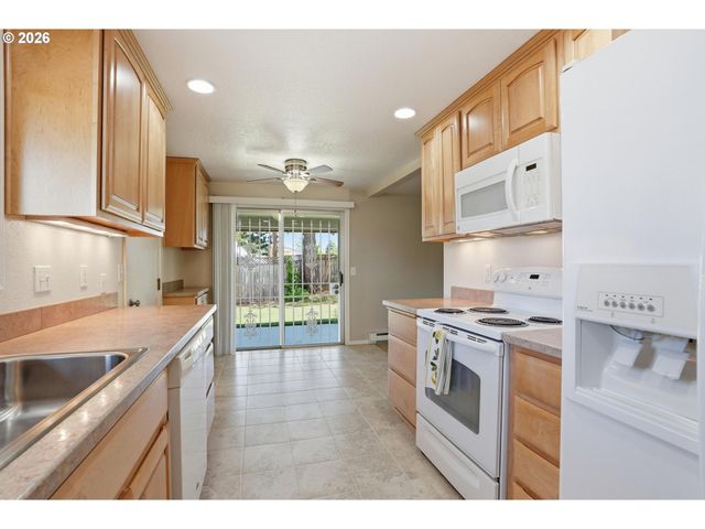 5010 Ne 41ST Ave, Portland, OR 97211