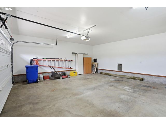 5010 Ne 41ST Ave, Portland, OR 97211