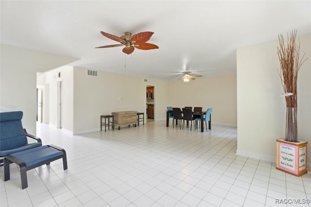 11322 W Bayshore Drive, Crystal River, FL 34429