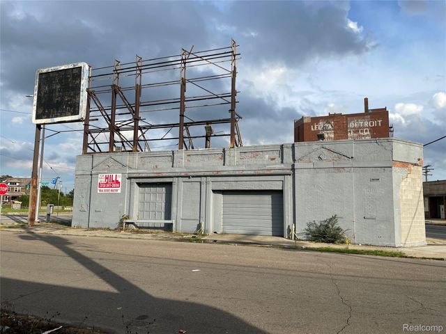 11019 W Grand River Avenue, Detroit, MI 48204