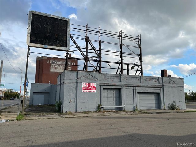 11019 W Grand River Avenue, Detroit, MI 48204