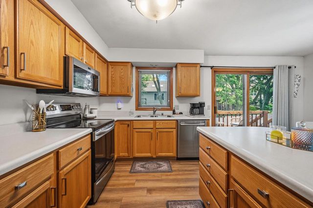 3509 Cosgrove DRIVE, Madison, WI 53719