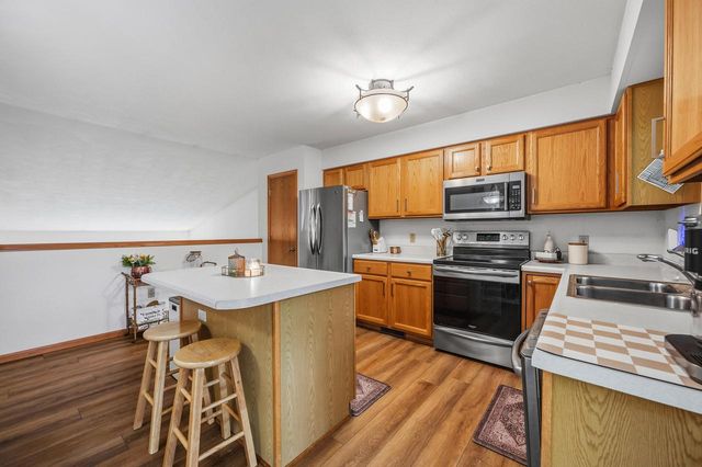 3509 Cosgrove DRIVE, Madison, WI 53719