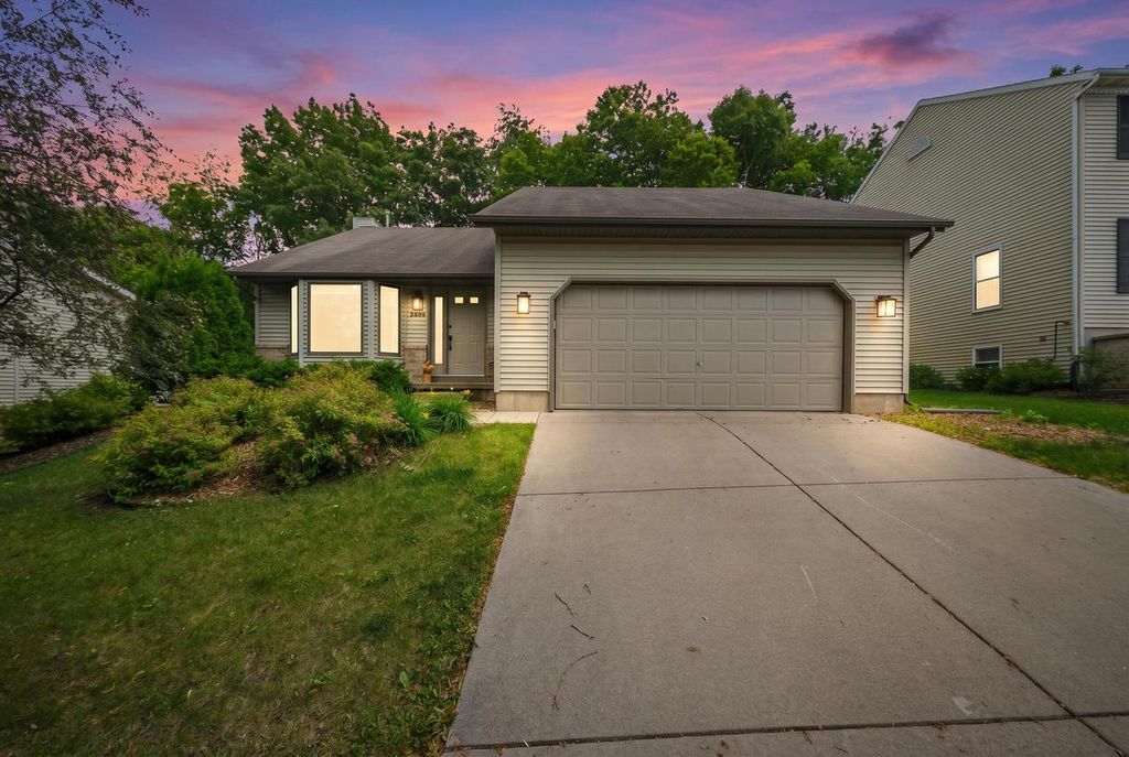 3509 Cosgrove DRIVE, Madison, WI 53719