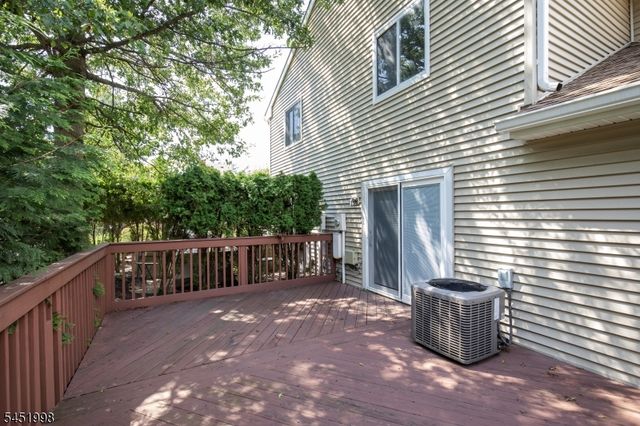 10 Driftwood Dr, Franklin Twp., NJ 08873