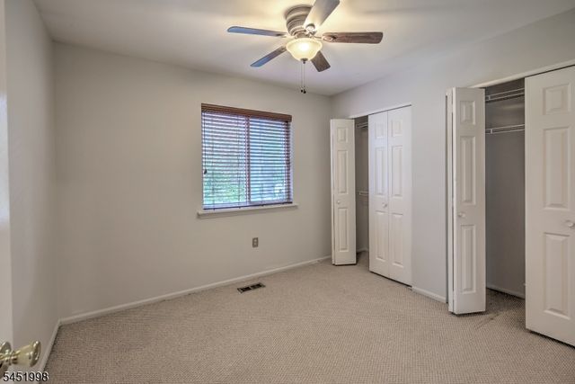 10 Driftwood Dr, Franklin Twp., NJ 08873