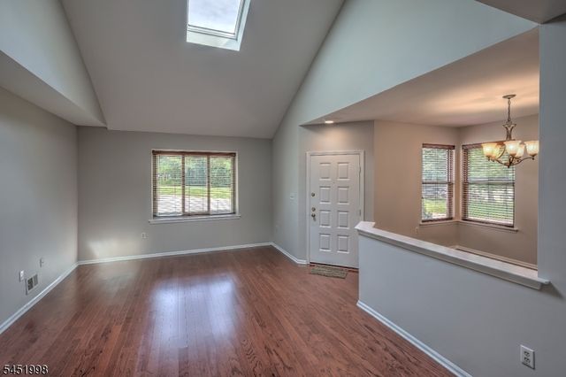 10 Driftwood Dr, Franklin Twp., NJ 08873