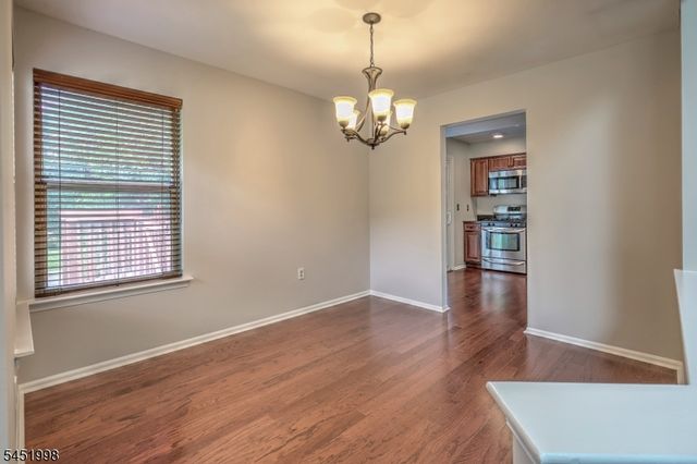 10 Driftwood Dr, Franklin Twp., NJ 08873