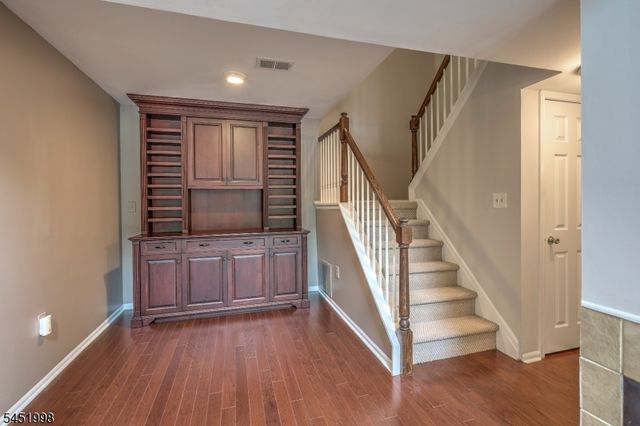 10 Driftwood Dr, Franklin Twp., NJ 08873