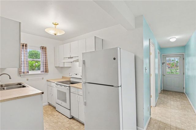 305 Hickman St, Bridgeville, PA 15017