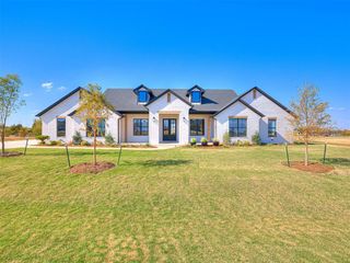 13133 Ashlyn Lane, Yukon, OK 73099