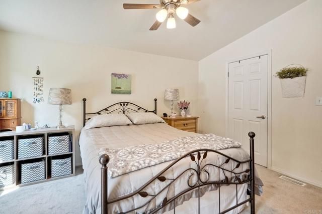 1001 S Hale Ave 2, Escondido, CA 92029