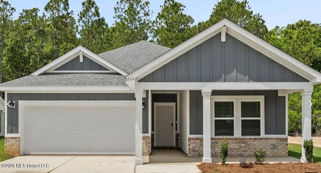 3719 Olivia Drive, Ocean Springs, MS 39564