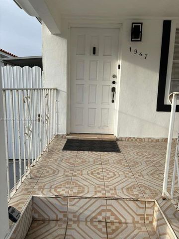 1947 NW 33rd St 1, Miami, FL 33142