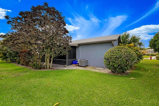 6309 Summer Sky Lane, Greenacres, FL 33463
